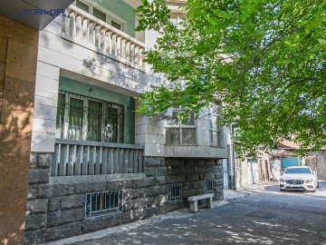 Houses Code: 5+517802