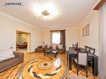 Առանձնատներ Կոդ` 3+517430