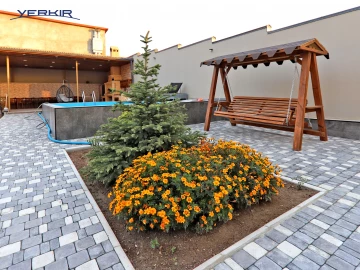 Houses Code: 3+513795