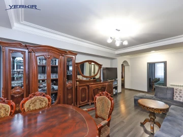 Apartments Code: 10+317127