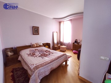 Houses Code: 10+500323