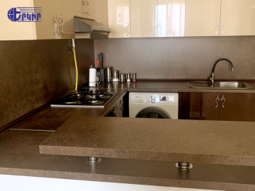 Apartments Code: 6+303179