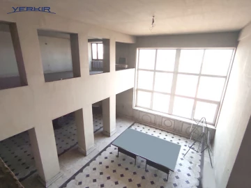 Houses Code: 5+50426