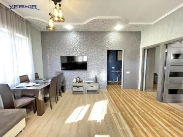 Houses Code: 3+513438