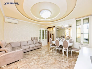 Квартиры Код 5+217916