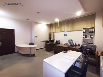 Commercial properties Code: 9+914756