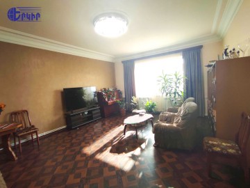 Առանձնատներ Կոդ` 6+50946