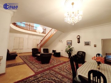 Houses Code: 3+50325