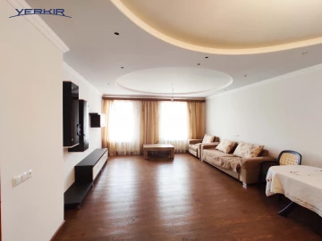 Houses Code: 10+515932