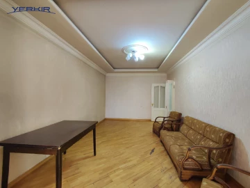 Բնակարաններ Կոդ` 4+213709