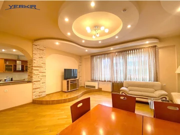 Apartments Code: 4+305689