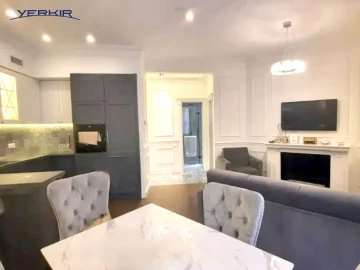 Apartments Code: 10+209733