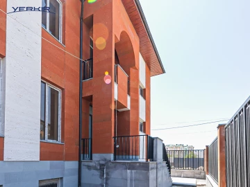 Առանձնատներ Կոդ` 5+518887