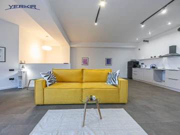 Apartments Code: 9+121007