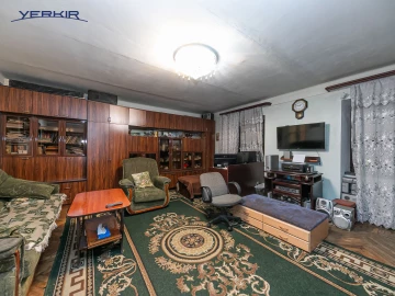 Apartments Code: 10+320993