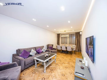 Բնակարաններ Կոդ` 5+314229