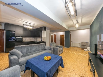 Բնակարաններ Կոդ` 10+321371