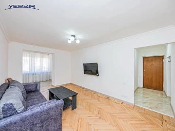 Apartments Code: 5+218598