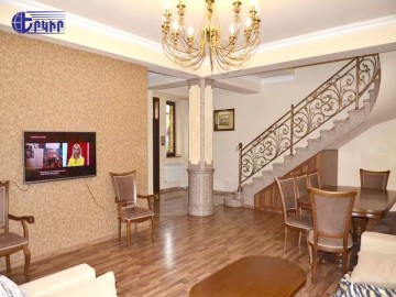 Houses Code: 6+50914