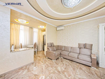 Квартиры Код 5+217916