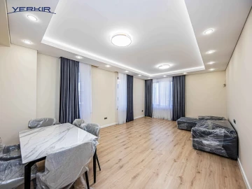 Առանձնատներ Կոդ` 9+514170