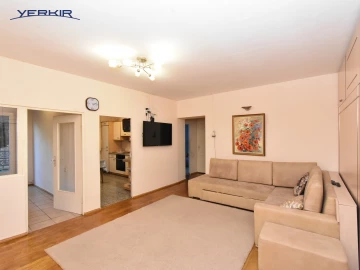 Apartments Code: 5+319422