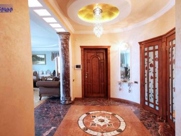 Բնակարաններ Կոդ` 10+80031