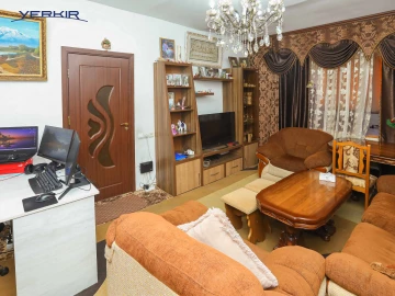 Apartments Code: 5+220873