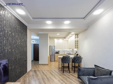 Բնակարաններ Կոդ` 5+214462