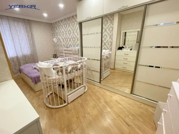 Բնակարաններ Կոդ` 3+3958506