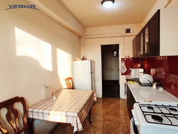 Apartments Code: 8+814663