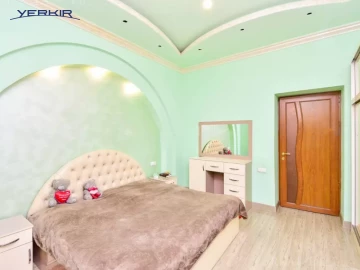 Дома Код 10+513059