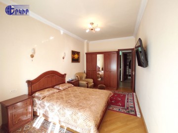 Apartments Code: 8+300131