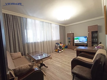 Բնակարաններ Կոդ` 10+311427