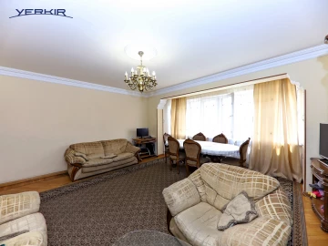 Բնակարաններ Կոդ` 10+311325