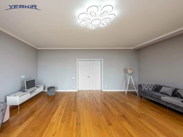 Квартиры Код 5+313070