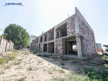 Houses Code: 5+505908