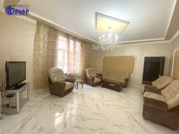 Apartments Code: 5+40110