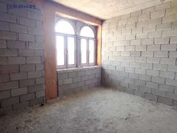 Houses Code: 8+509359