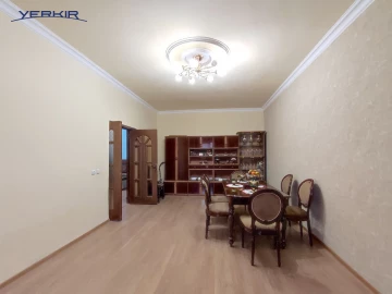 Houses Code: 4+507331