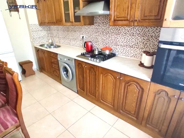 Apartments Code: 8+313159