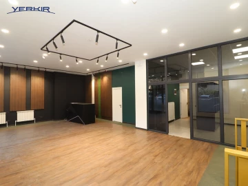 Коммерческие недвижимости Код 9+9503580