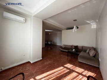 Բնակարաններ Կոդ` 3+310461