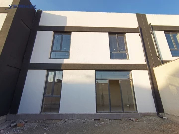 Առանձնատներ Կոդ` 9+513984