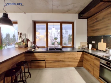 Houses Code: 10+508272