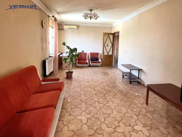 Բնակարաններ Կոդ` 4+213394