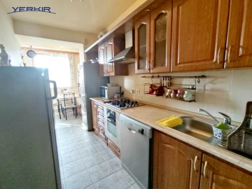 Բնակարաններ Կոդ` 9+317628