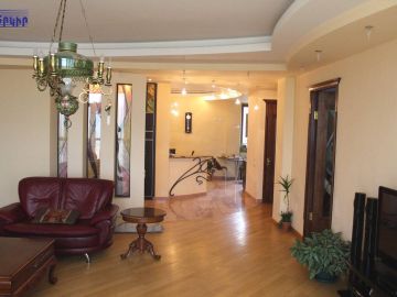 Apartments Code: 9+40003