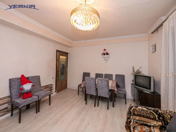 Apartments Code: 10+420751