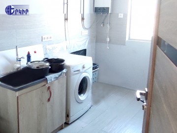 Apartments Code: 5+300033